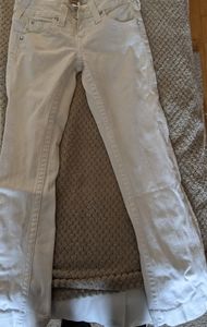 White denim jeans